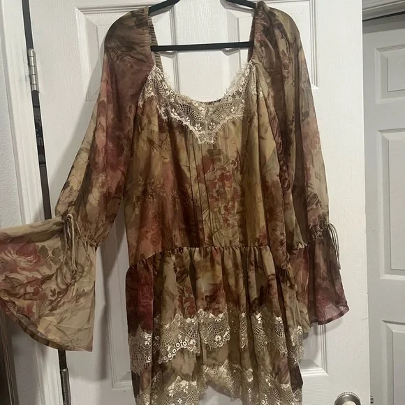 ASOS Multicolor Long Sleeve Dress with Lace Hem - Picture 4 of 14